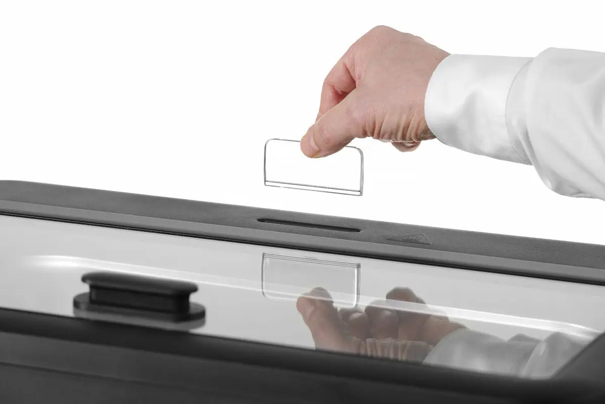 Chafing dish UNIQ, HENDI, designed by Robert Bronwasser, Nero, 220- 240V/700W, 607x402x(H)245mm